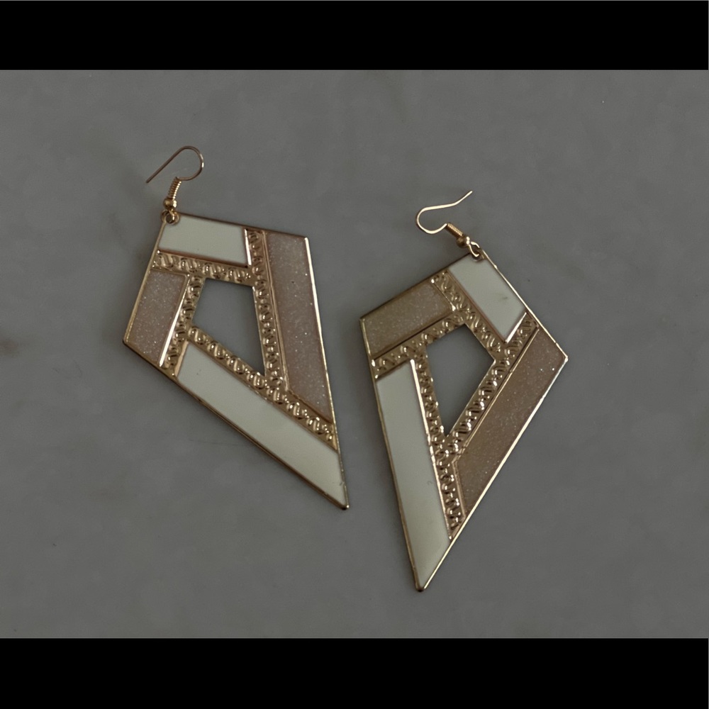 Diamond shaped earrings